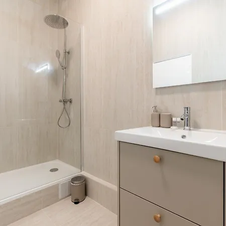 Exceptional Luxury Near Avenue Foch In 16th Paris