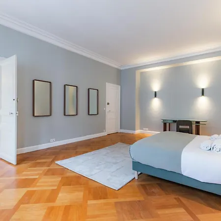 Exceptional Luxury Near Avenue Foch In 16th Apartment *